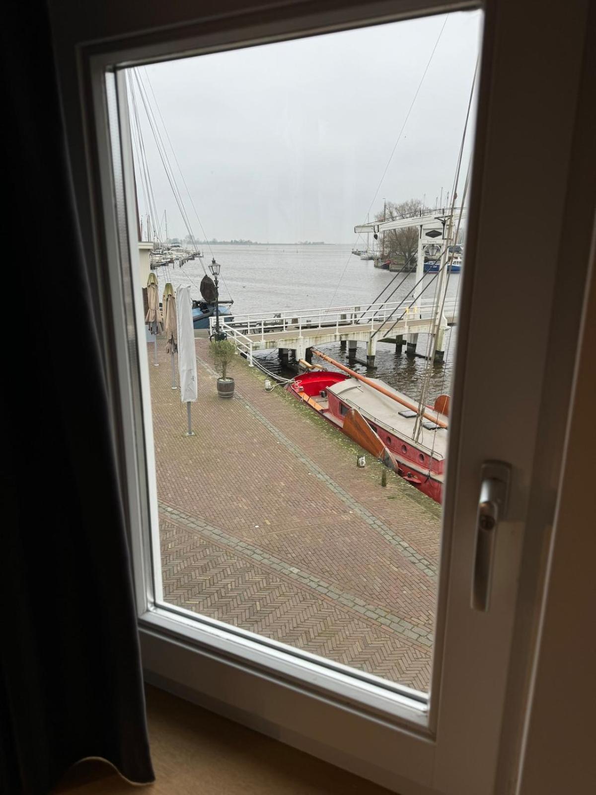 Apartment At The Harbor Monnickendam Exterior photo